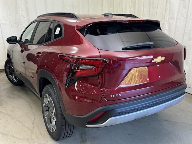 new 2025 Chevrolet Trax car, priced at $21,995