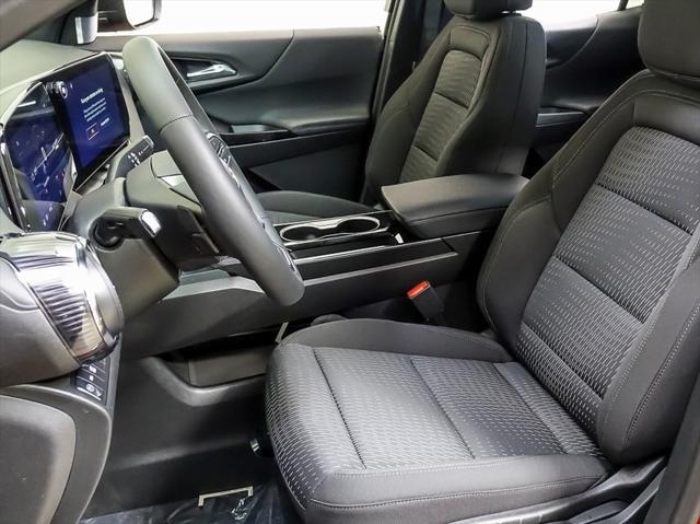 new 2025 Chevrolet Equinox car, priced at $29,495