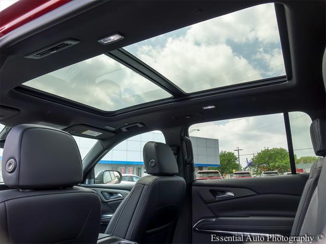 new 2025 Chevrolet Traverse car, priced at $45,133