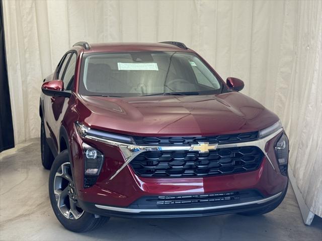 new 2025 Chevrolet Trax car, priced at $21,995