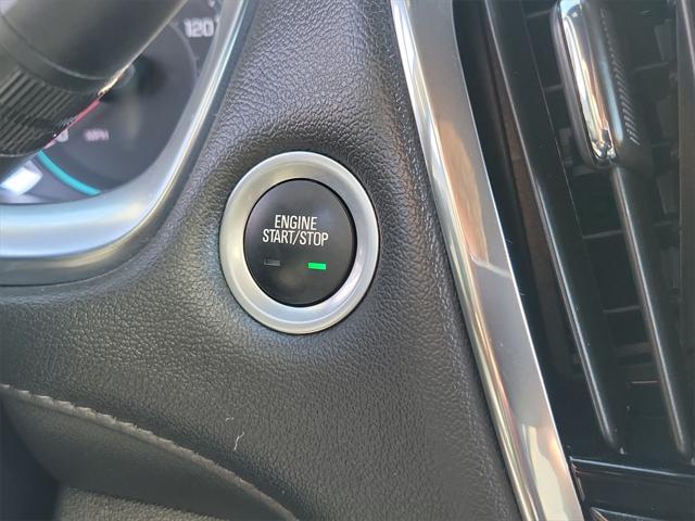 used 2023 Chevrolet Traverse car, priced at $31,995