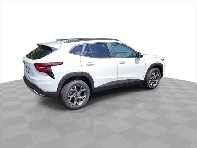 new 2025 Chevrolet Trax car, priced at $20,995