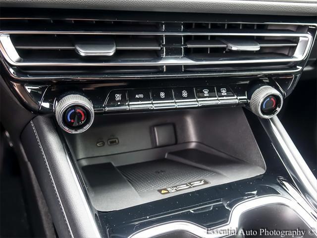 new 2025 Chevrolet Traverse car, priced at $41,497