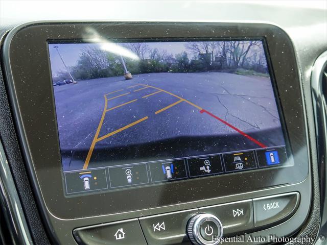 used 2023 Chevrolet Equinox car, priced at $25,990