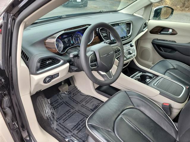 used 2023 Chrysler Pacifica car, priced at $29,995