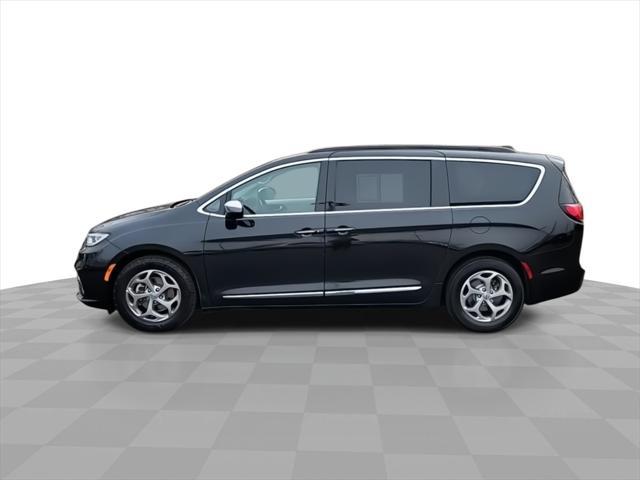 used 2023 Chrysler Pacifica car, priced at $29,995