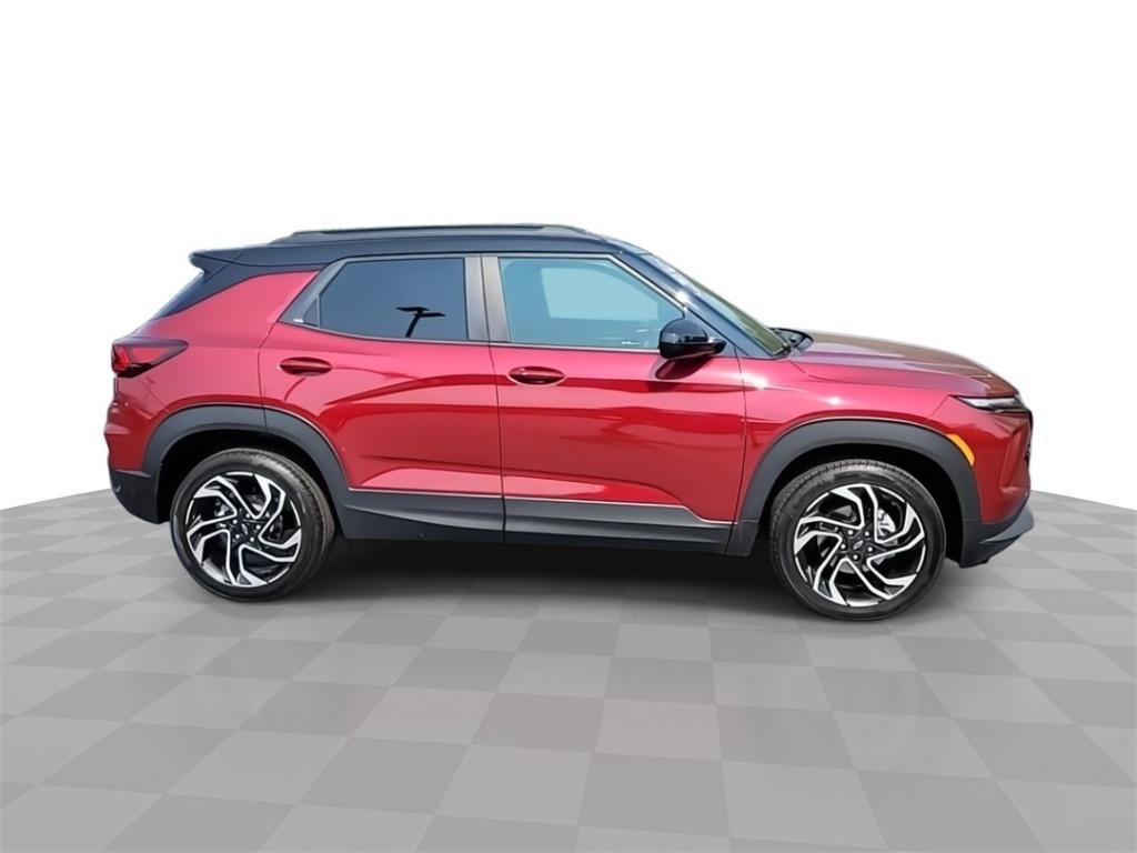 used 2024 Chevrolet TrailBlazer car, priced at $26,591