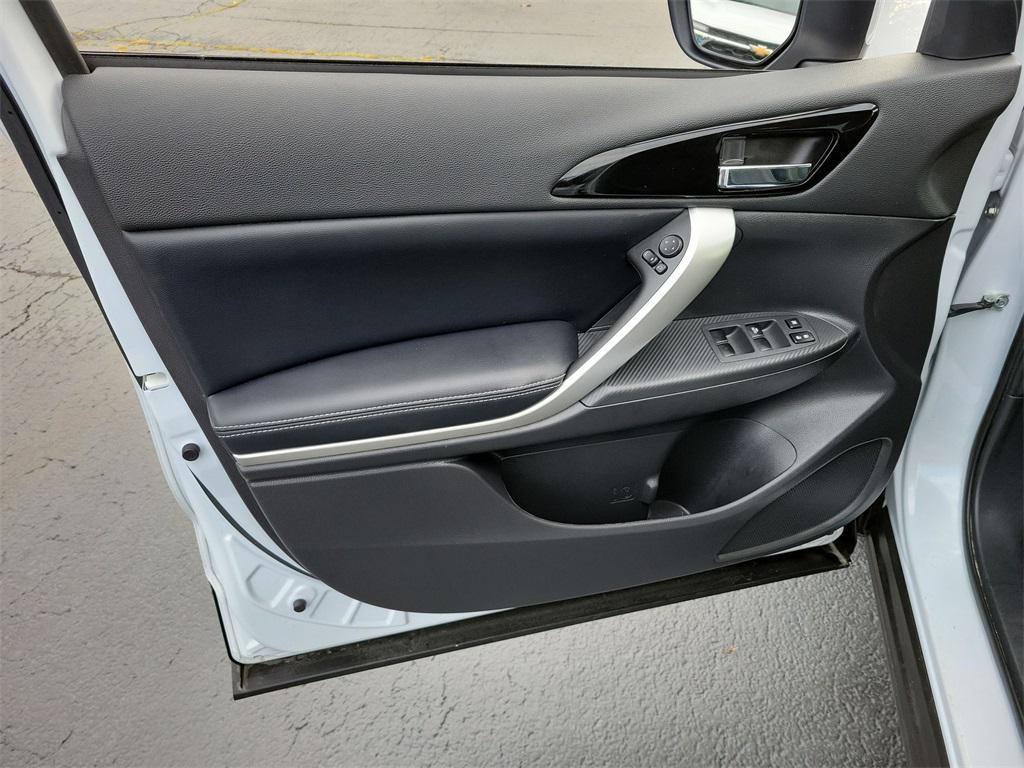 used 2025 Mitsubishi Eclipse Cross car, priced at $24,990