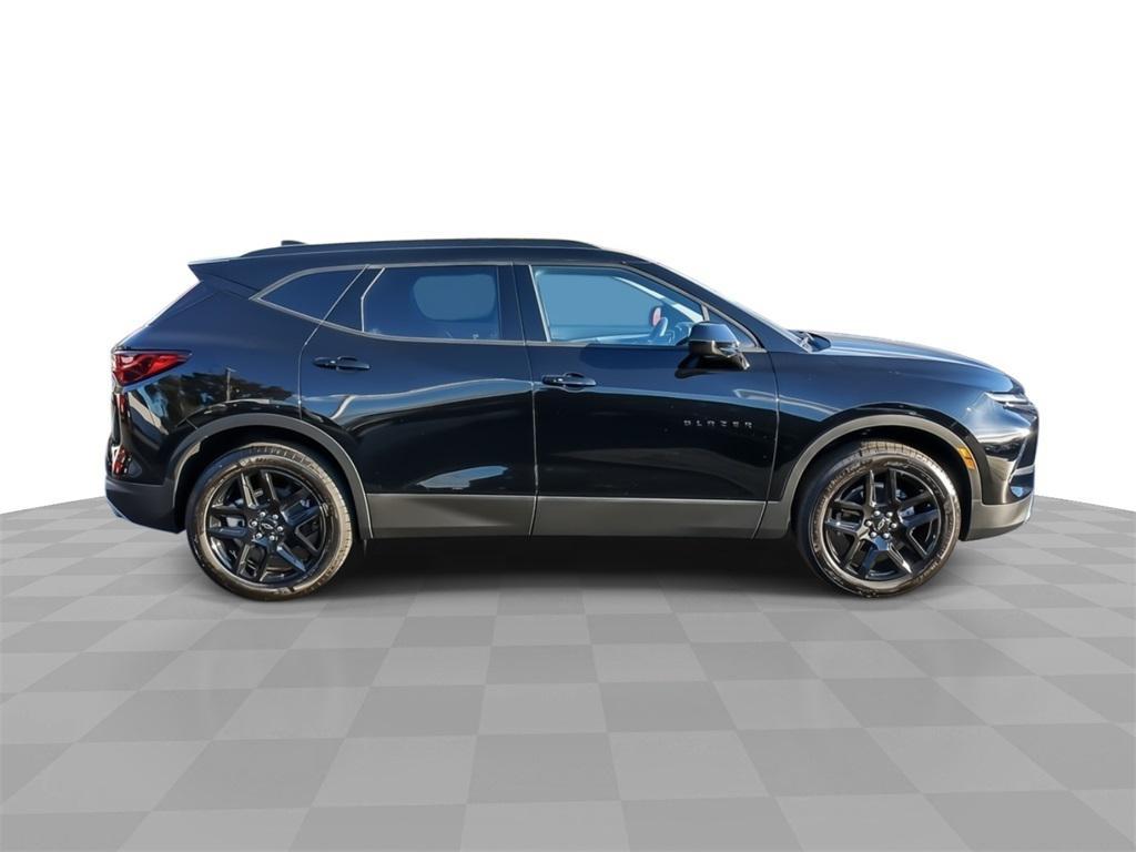 new 2025 Chevrolet Blazer car, priced at $37,995
