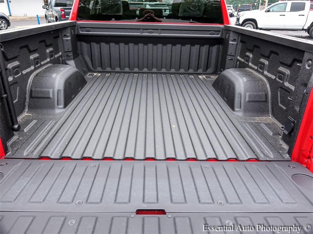 new 2025 Chevrolet Silverado 1500 car, priced at $38,495