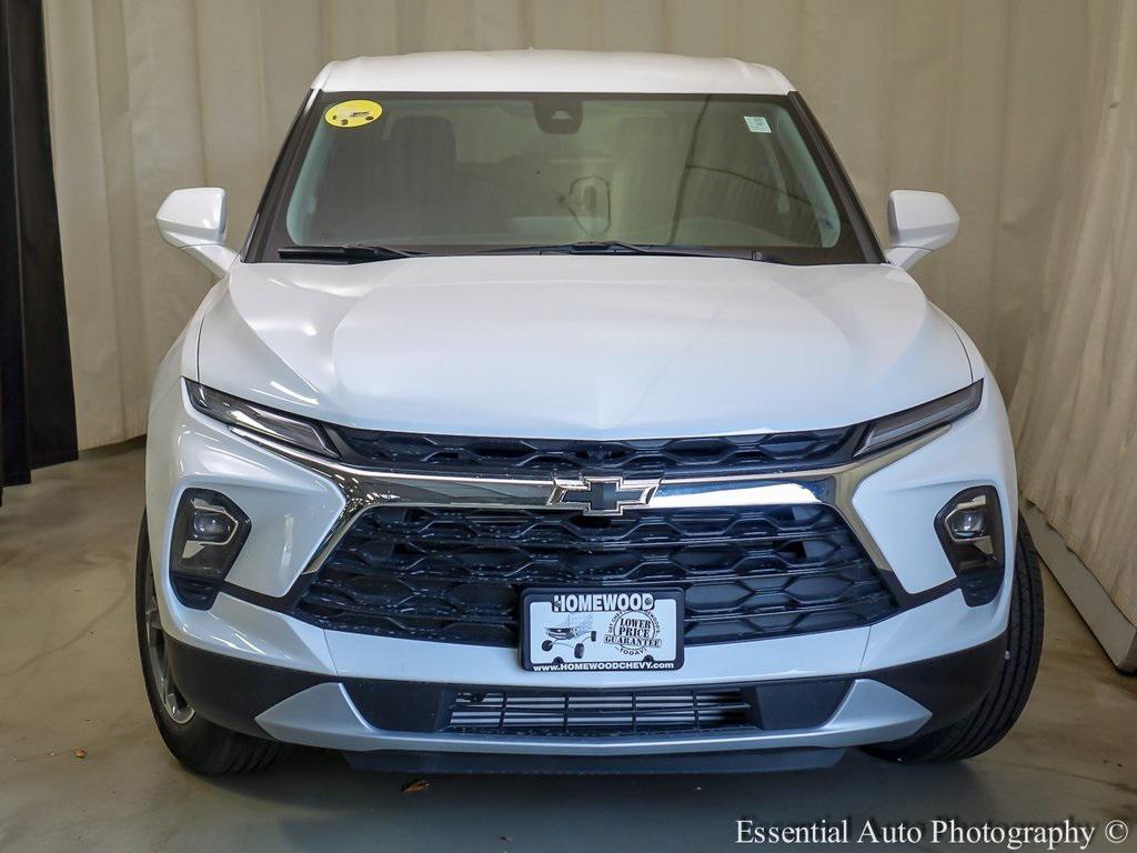 new 2025 Chevrolet Blazer car, priced at $32,995