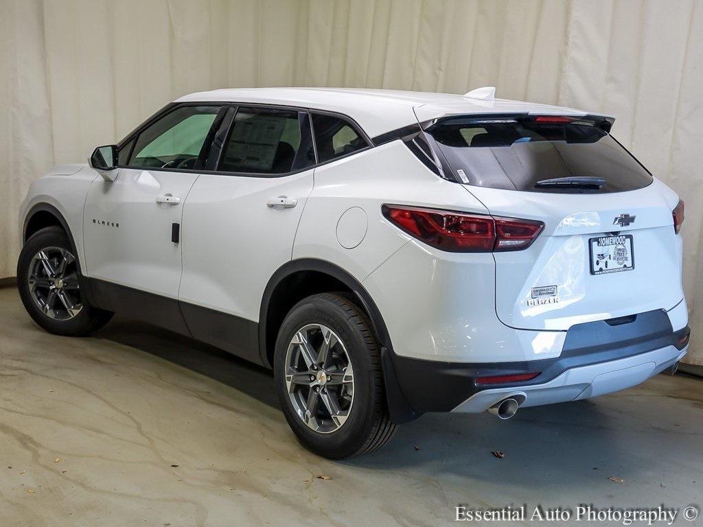 new 2025 Chevrolet Blazer car, priced at $32,995