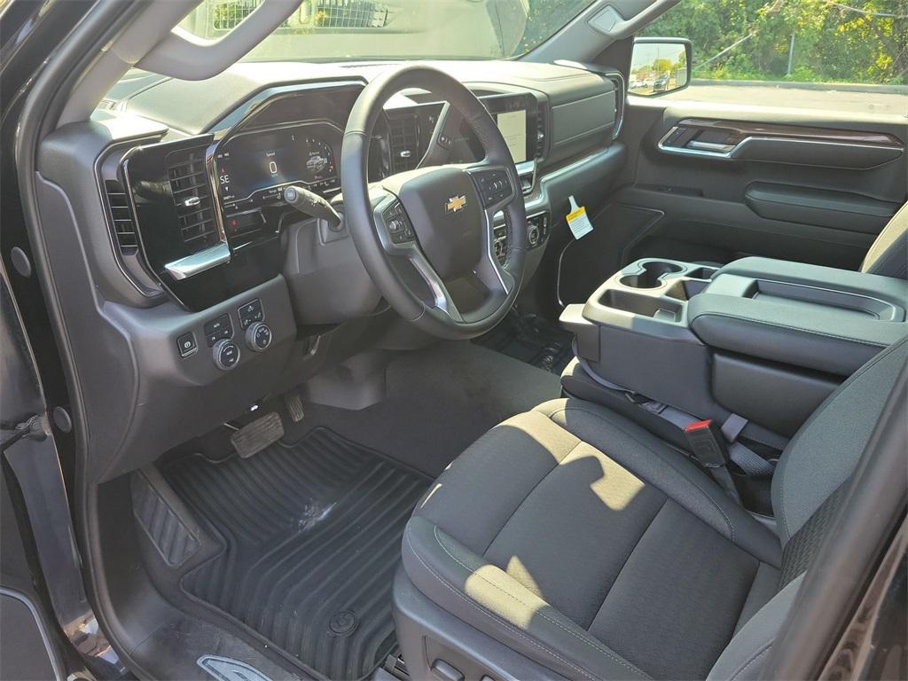 used 2025 Chevrolet Silverado 1500 car, priced at $45,991