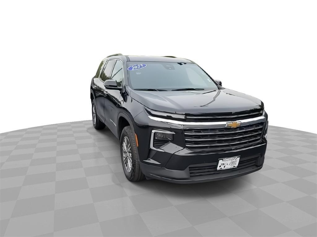 used 2025 Chevrolet Traverse car, priced at $38,491
