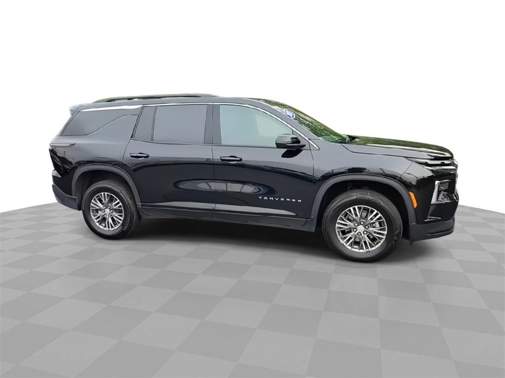 used 2025 Chevrolet Traverse car, priced at $38,491