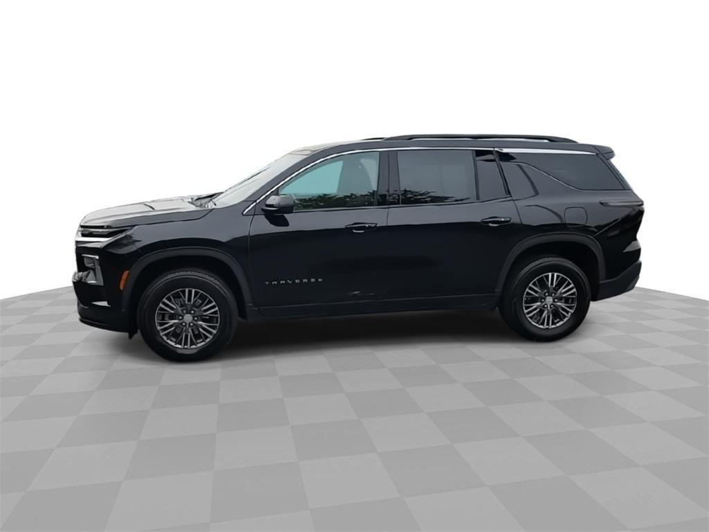 used 2025 Chevrolet Traverse car, priced at $38,491