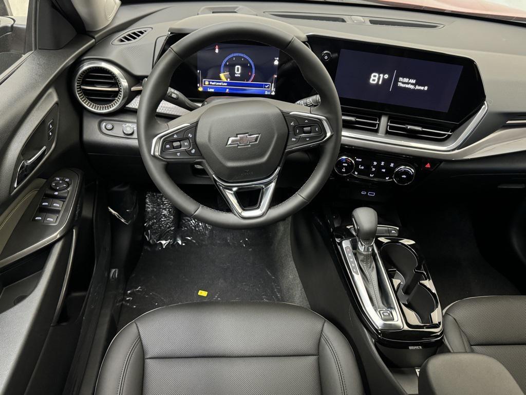 new 2025 Chevrolet Trax car, priced at $26,495