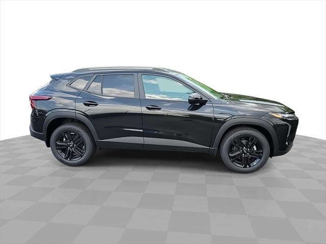 new 2025 Chevrolet Trax car, priced at $25,495