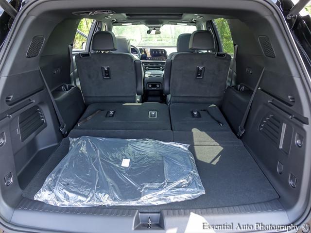 new 2025 Chevrolet Traverse car, priced at $44,499