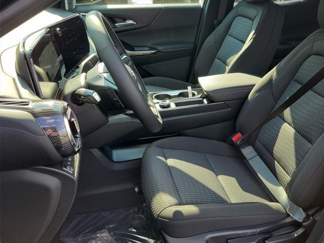 new 2026 Chevrolet Equinox car, priced at $28,680
