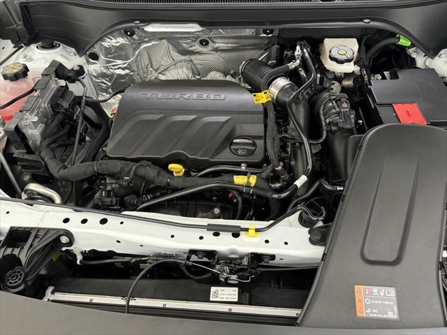 new 2025 Chevrolet Trax car, priced at $21,995