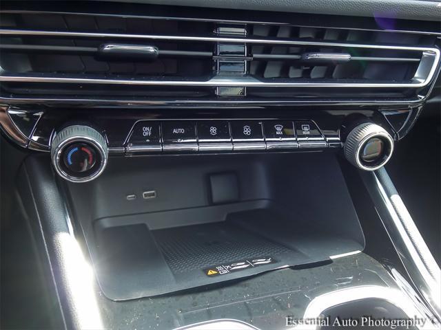 new 2025 Chevrolet Traverse car, priced at $44,040