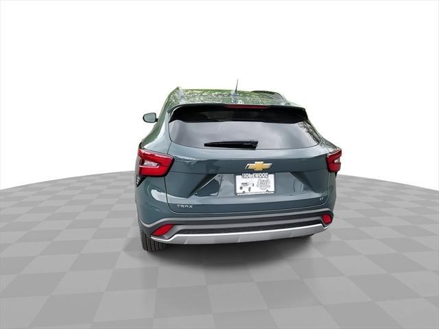 new 2025 Chevrolet Trax car, priced at $21,995