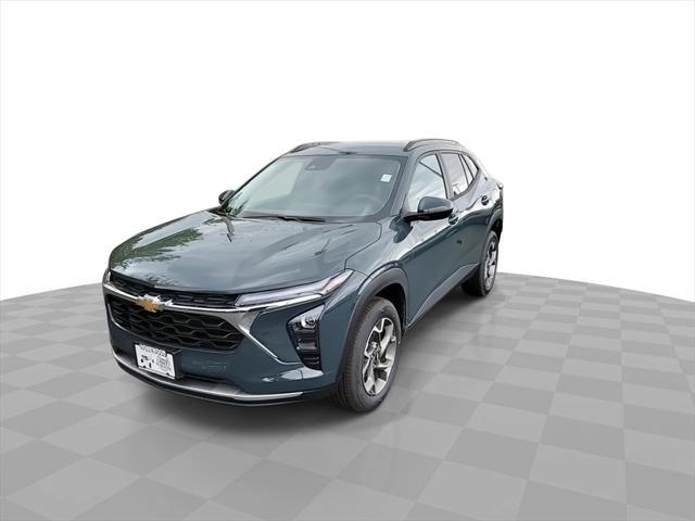 new 2025 Chevrolet Trax car, priced at $21,995