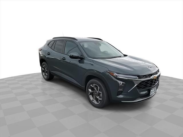new 2025 Chevrolet Trax car, priced at $21,995