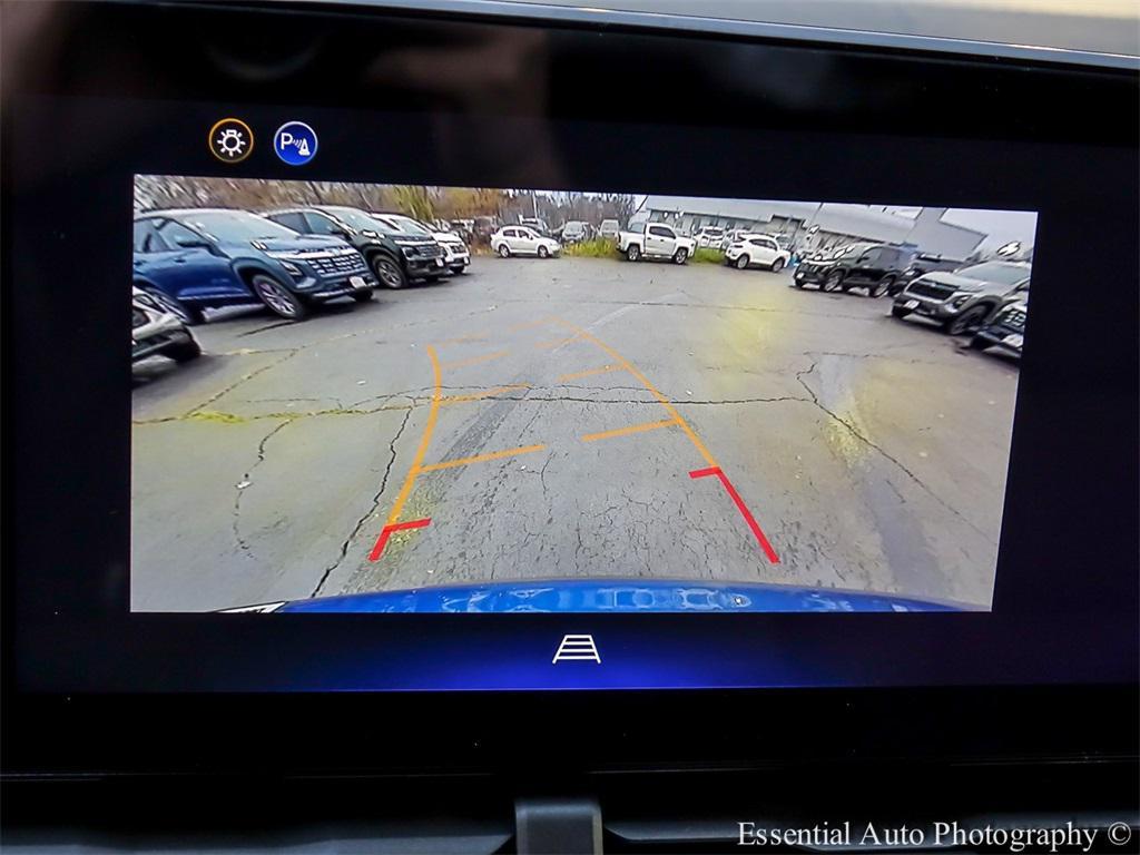 new 2026 Chevrolet Equinox car, priced at $27,495