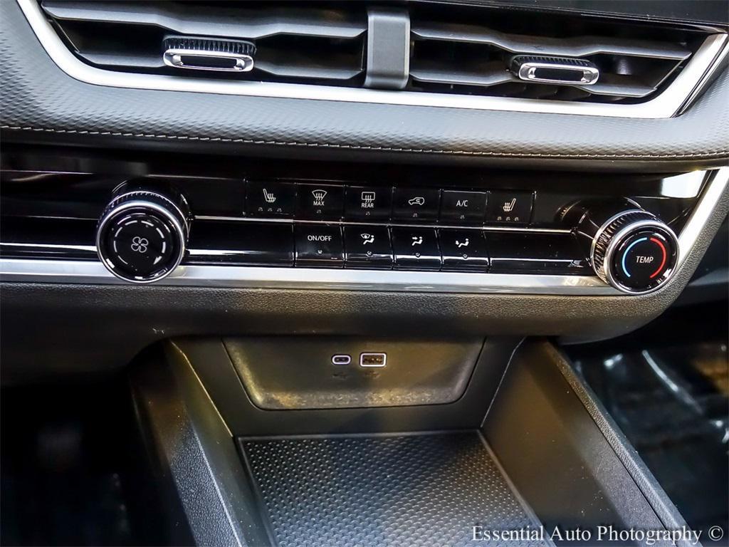 new 2026 Chevrolet Equinox car, priced at $27,495