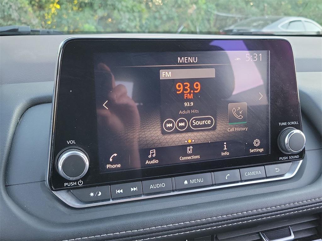 used 2022 Nissan Rogue car, priced at $22,491