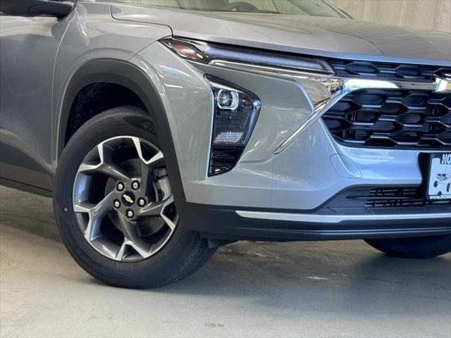new 2025 Chevrolet Trax car, priced at $21,995
