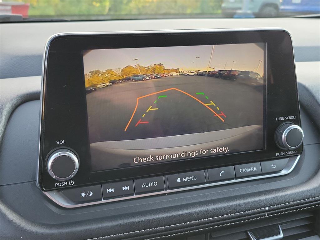 used 2024 Nissan Rogue car, priced at $21,991