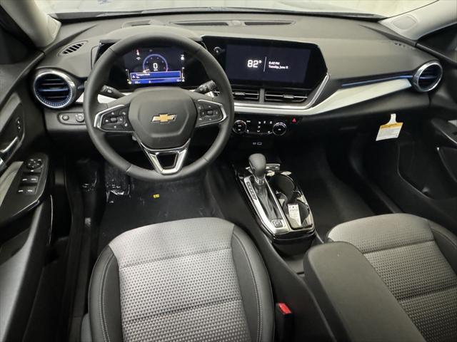 new 2025 Chevrolet Trax car, priced at $23,495