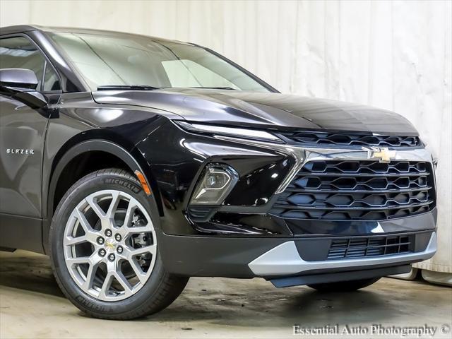 new 2025 Chevrolet Blazer car, priced at $35,995