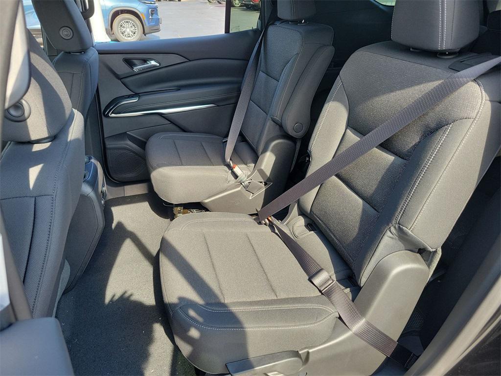 new 2025 Chevrolet Traverse car, priced at $43,446