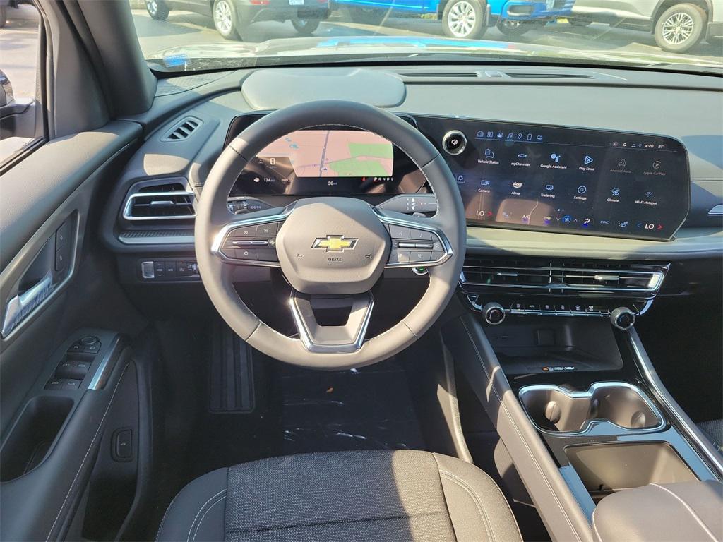 new 2025 Chevrolet Traverse car, priced at $43,446