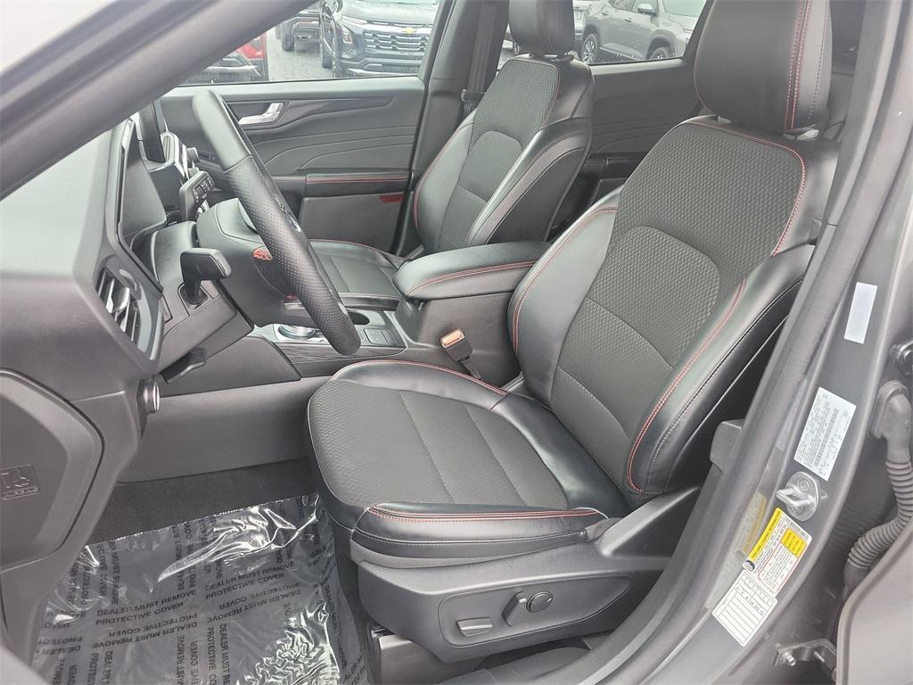 used 2025 Ford Escape car, priced at $24,990