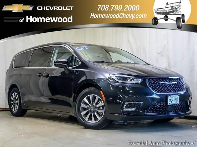 used 2022 Chrysler Pacifica Hybrid car, priced at $22,995