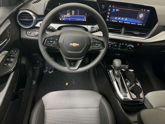 new 2025 Chevrolet Trax car, priced at $22,495