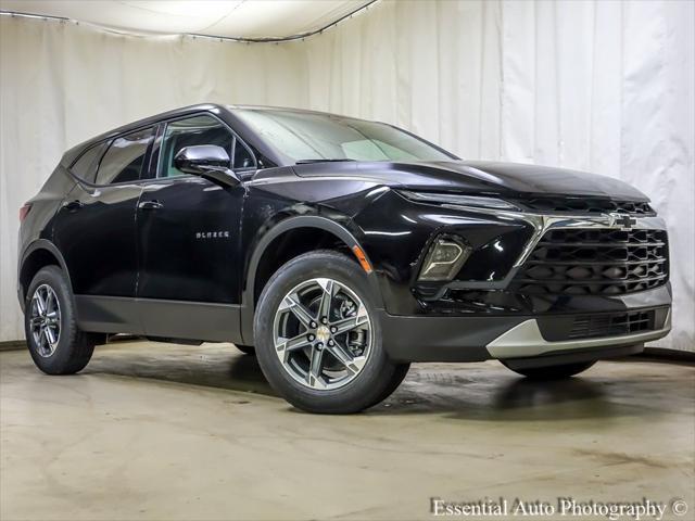 new 2025 Chevrolet Blazer car, priced at $32,995