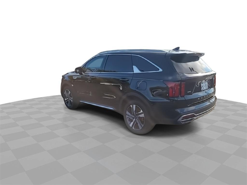 used 2022 Kia Sorento Plug-In Hybrid car, priced at $31,491
