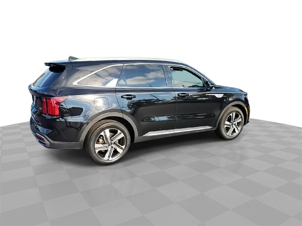 used 2022 Kia Sorento Plug-In Hybrid car, priced at $31,991
