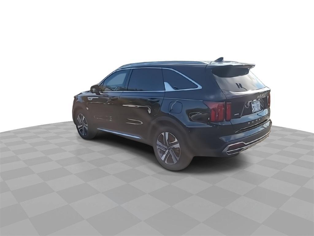 used 2022 Kia Sorento Plug-In Hybrid car, priced at $31,991
