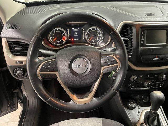 used 2014 Jeep Cherokee car, priced at $9,238