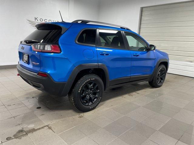 used 2020 Jeep Cherokee car, priced at $23,293