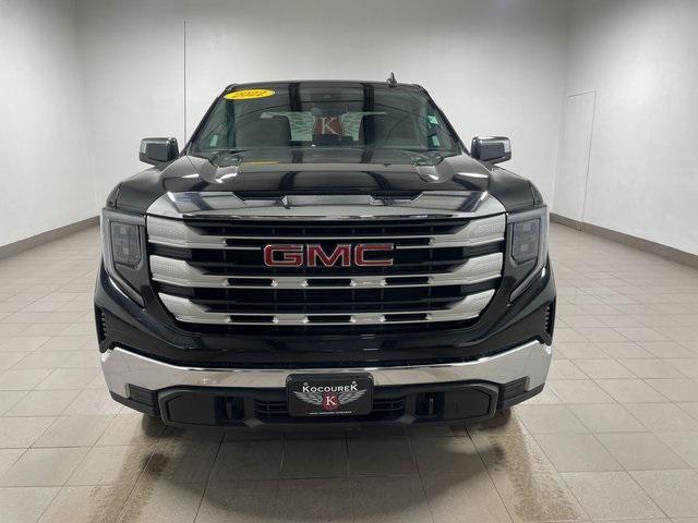 used 2022 GMC Sierra 1500 car, priced at $38,329