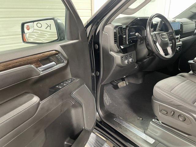 used 2022 GMC Sierra 1500 car, priced at $38,329