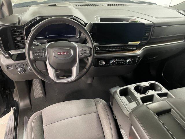 used 2022 GMC Sierra 1500 car, priced at $38,329